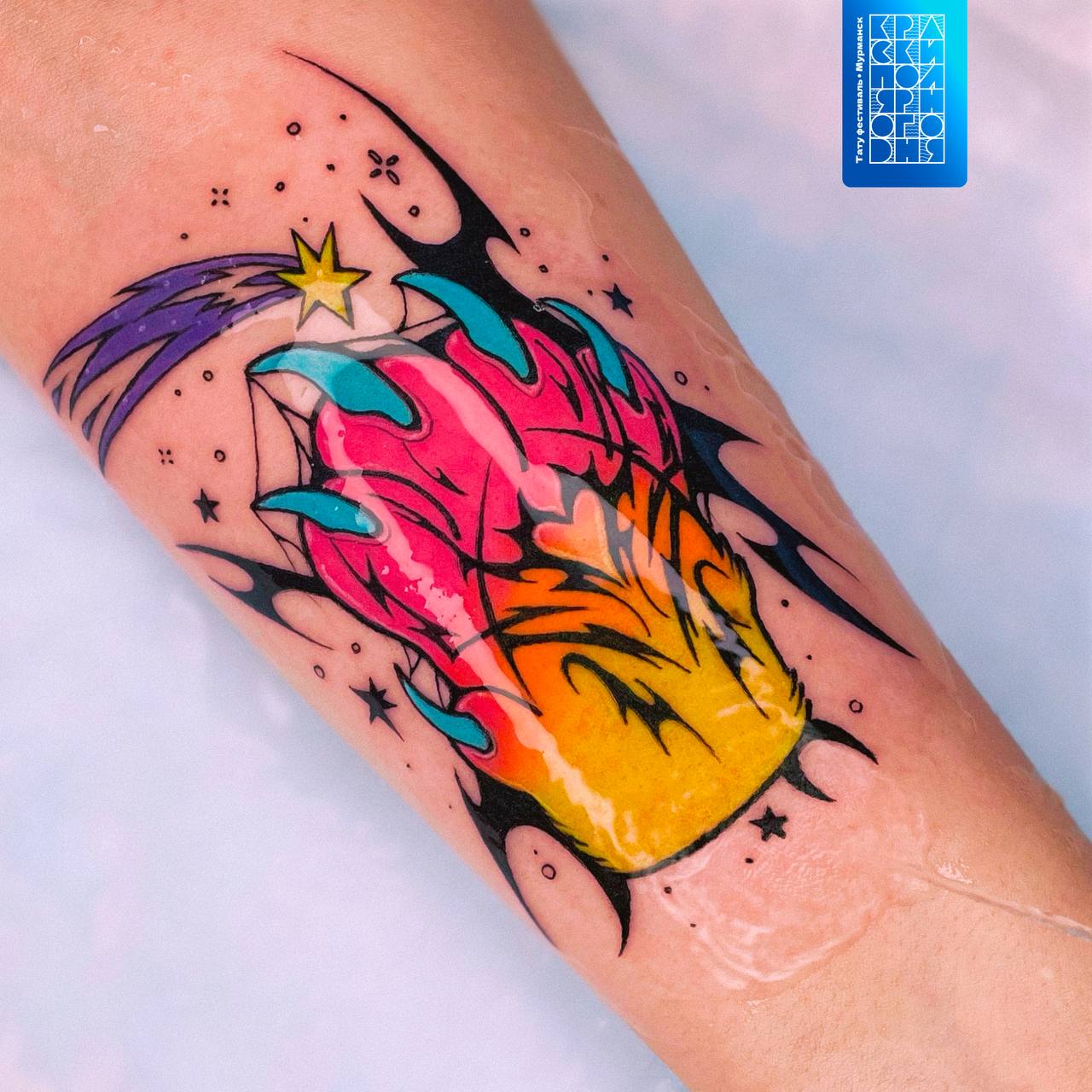 Тату красочный лист с звездами